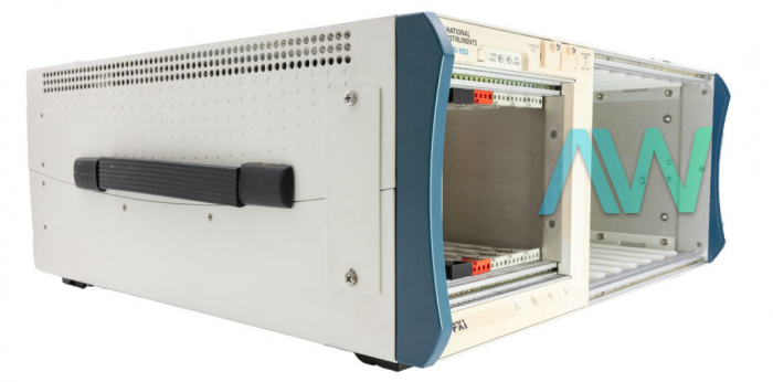 778693-01 PXI-1052 PXI Chassis | Apex Waves | Image